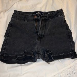 Black Hollister women’s high waist Shorts size 3 w26